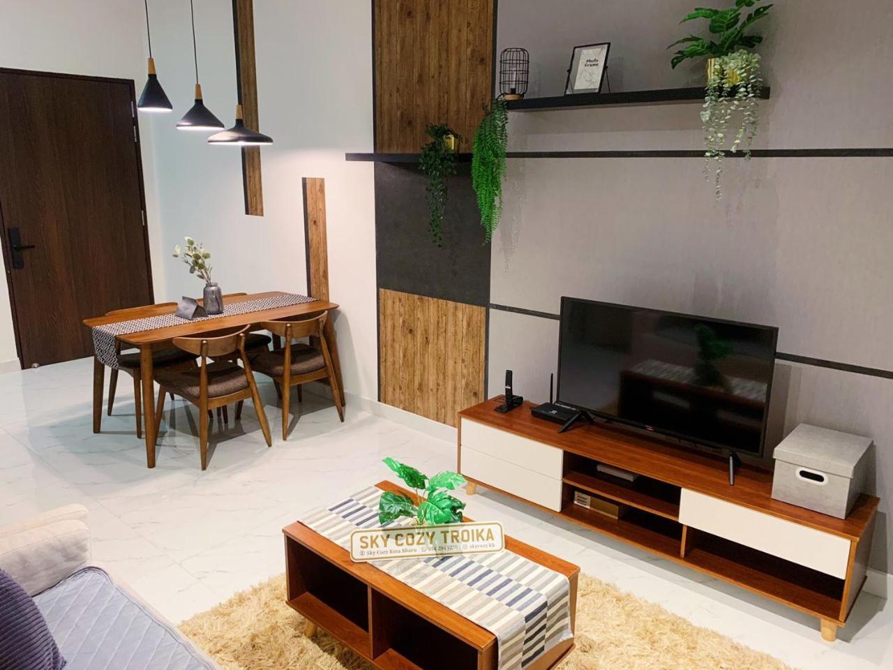 Sky Cozy Troika Residence, 1 Bedroom 4-6 Pax, 2 Bedrooms 6-8 Pax, Pool Vew, Sky & City View, Free Parking, Pool, Unlimited Wifi & Netflix コタバル エクステリア 写真