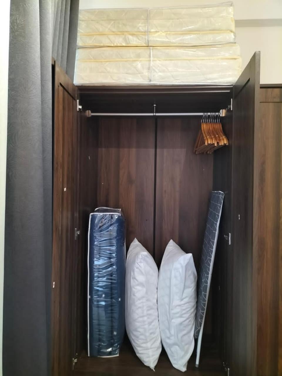 Sky Cozy Troika Residence, 1 Bedroom 4-6 Pax, 2 Bedrooms 6-8 Pax, Pool Vew, Sky & City View, Free Parking, Pool, Unlimited Wifi & Netflix コタバル エクステリア 写真